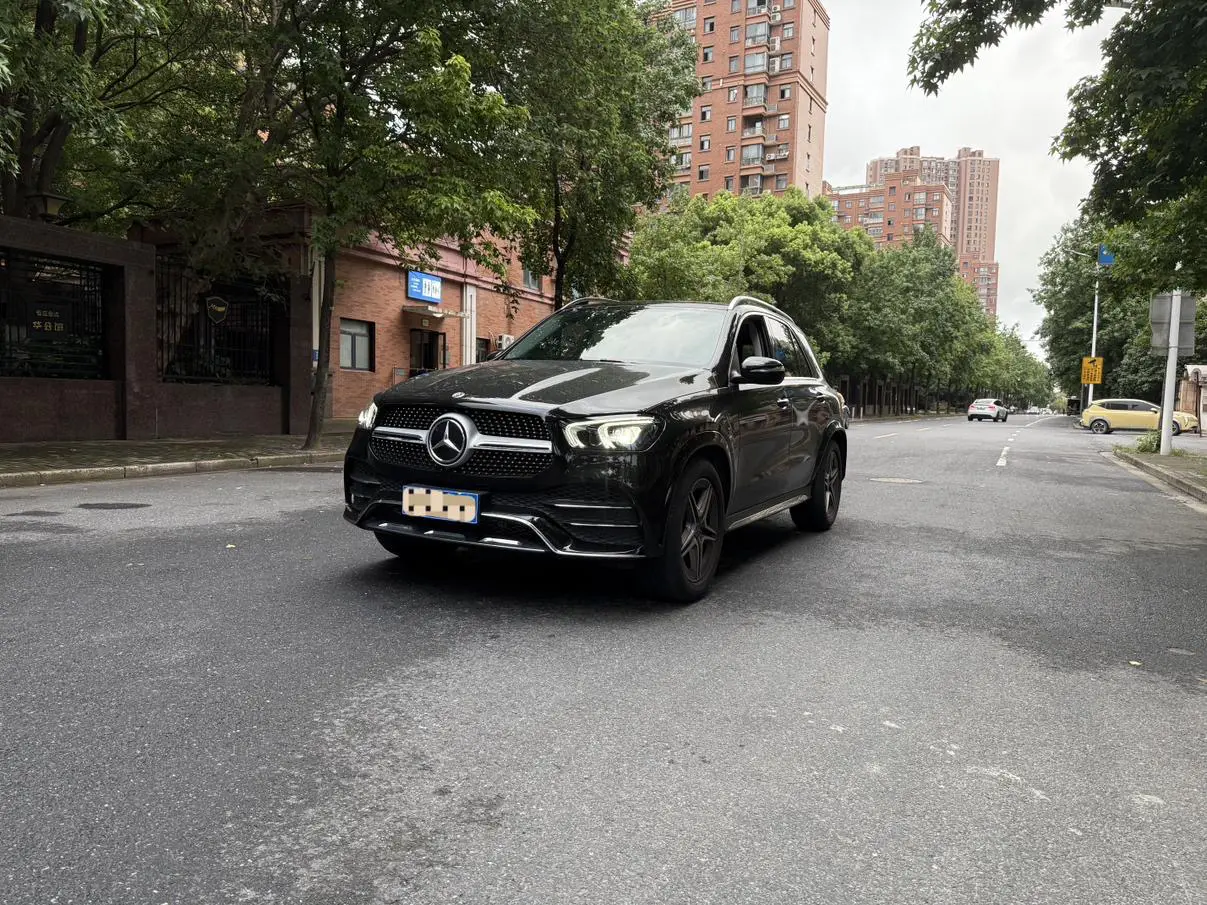 Mercedes-Benz GLE (Imported)