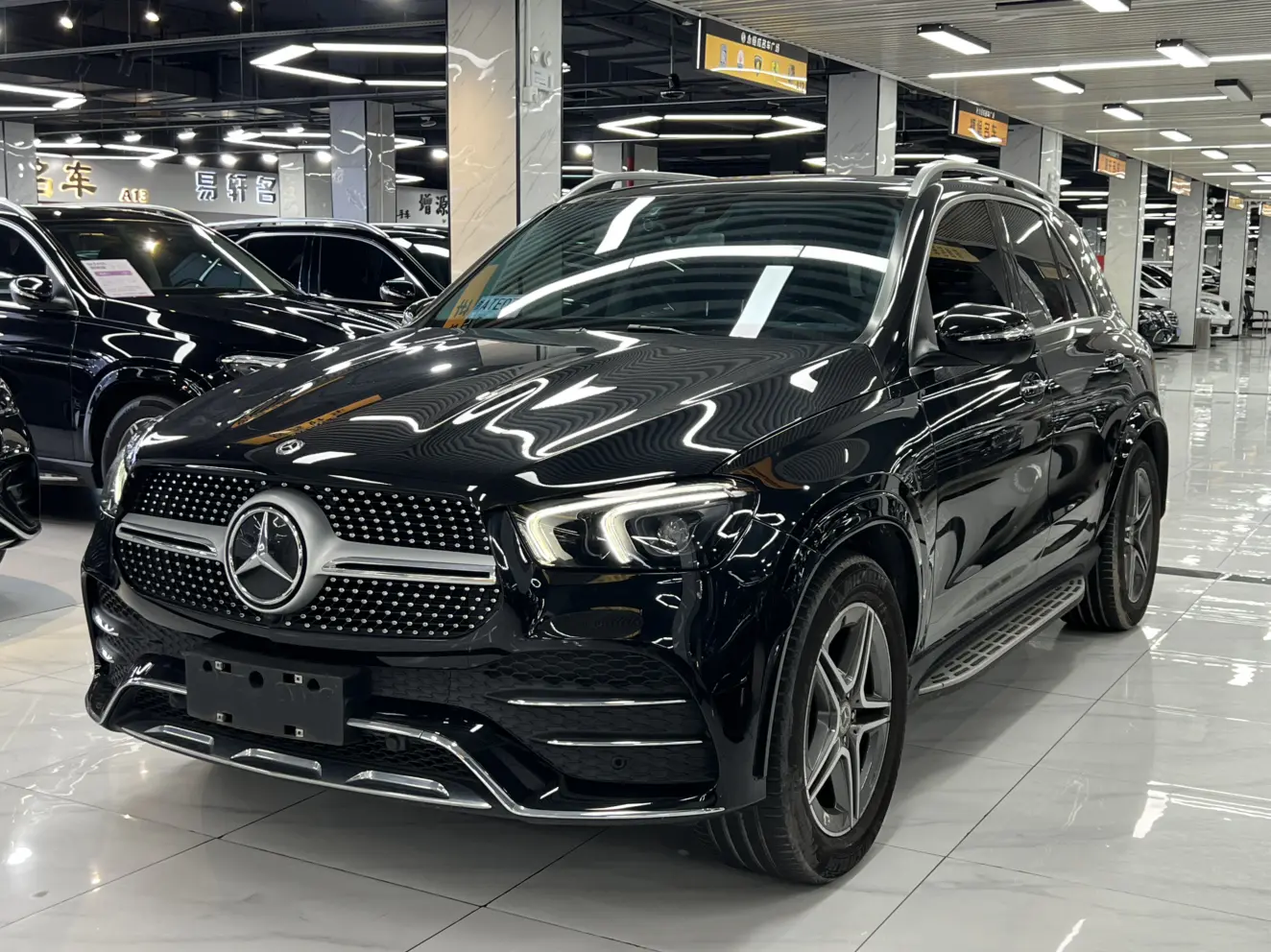 Mercedes-Benz GLE (Imported)