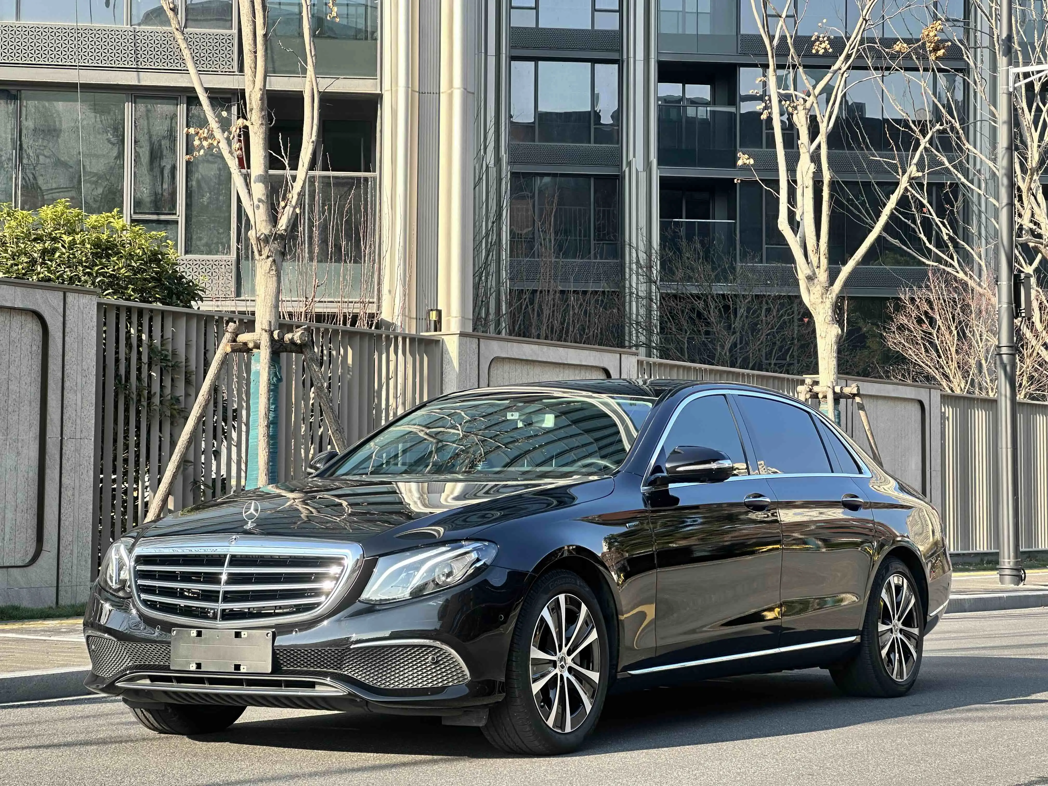 Mercedes-Benz E-Class PHEV