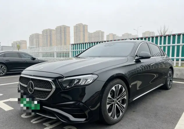 Mercedes-Benz E-Class PHEV