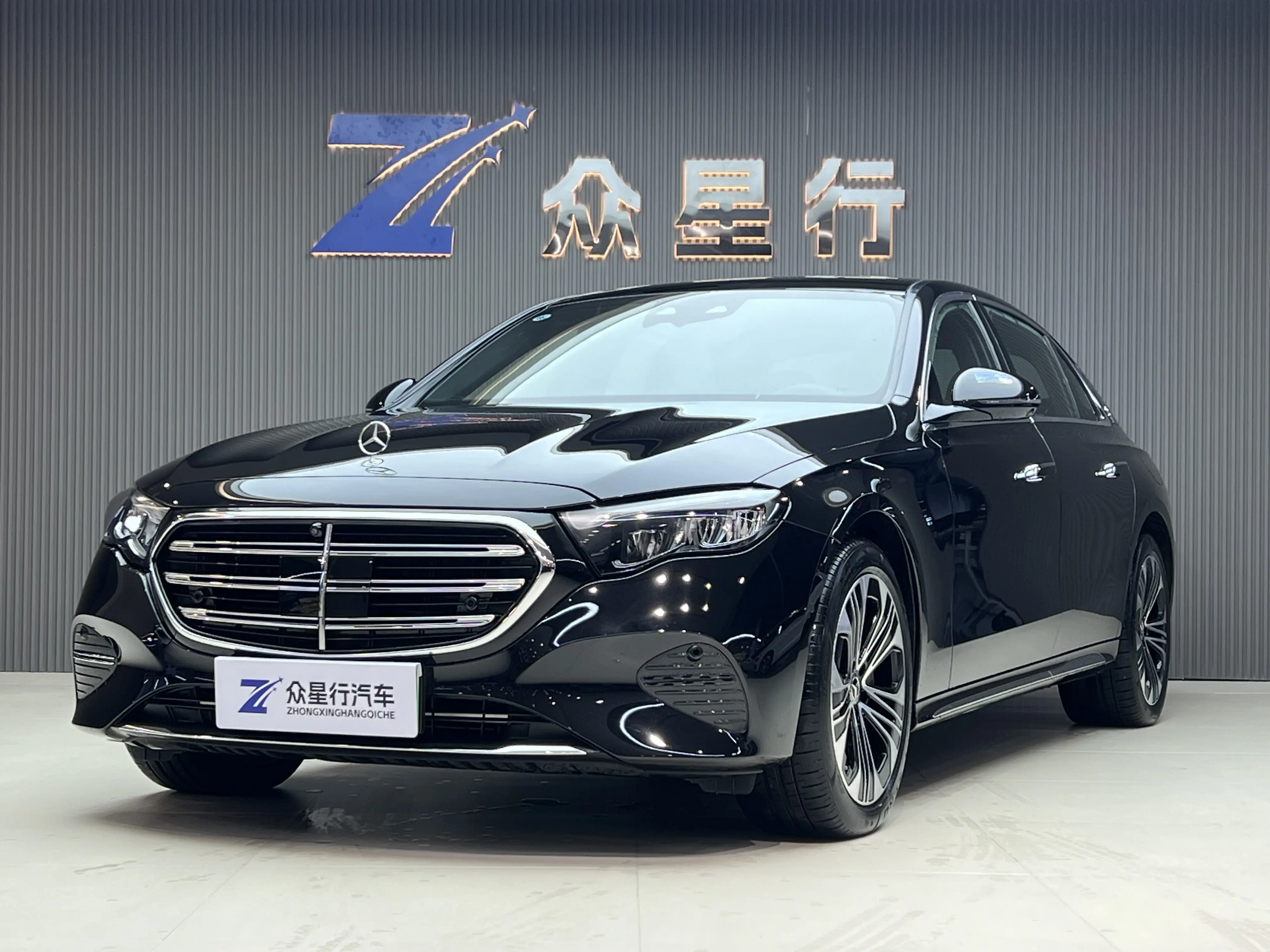 Mercedes-Benz E-Class PHEV