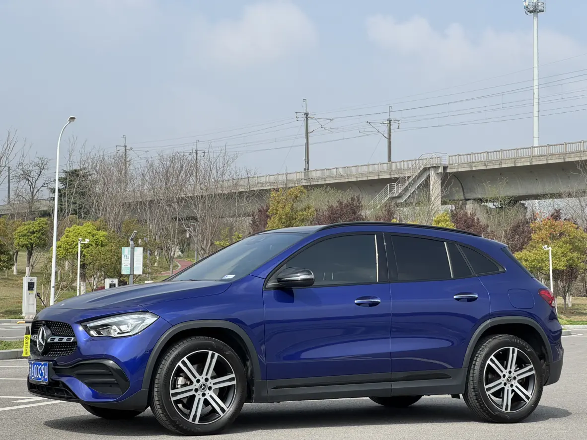 Mercedes-Benz GLA