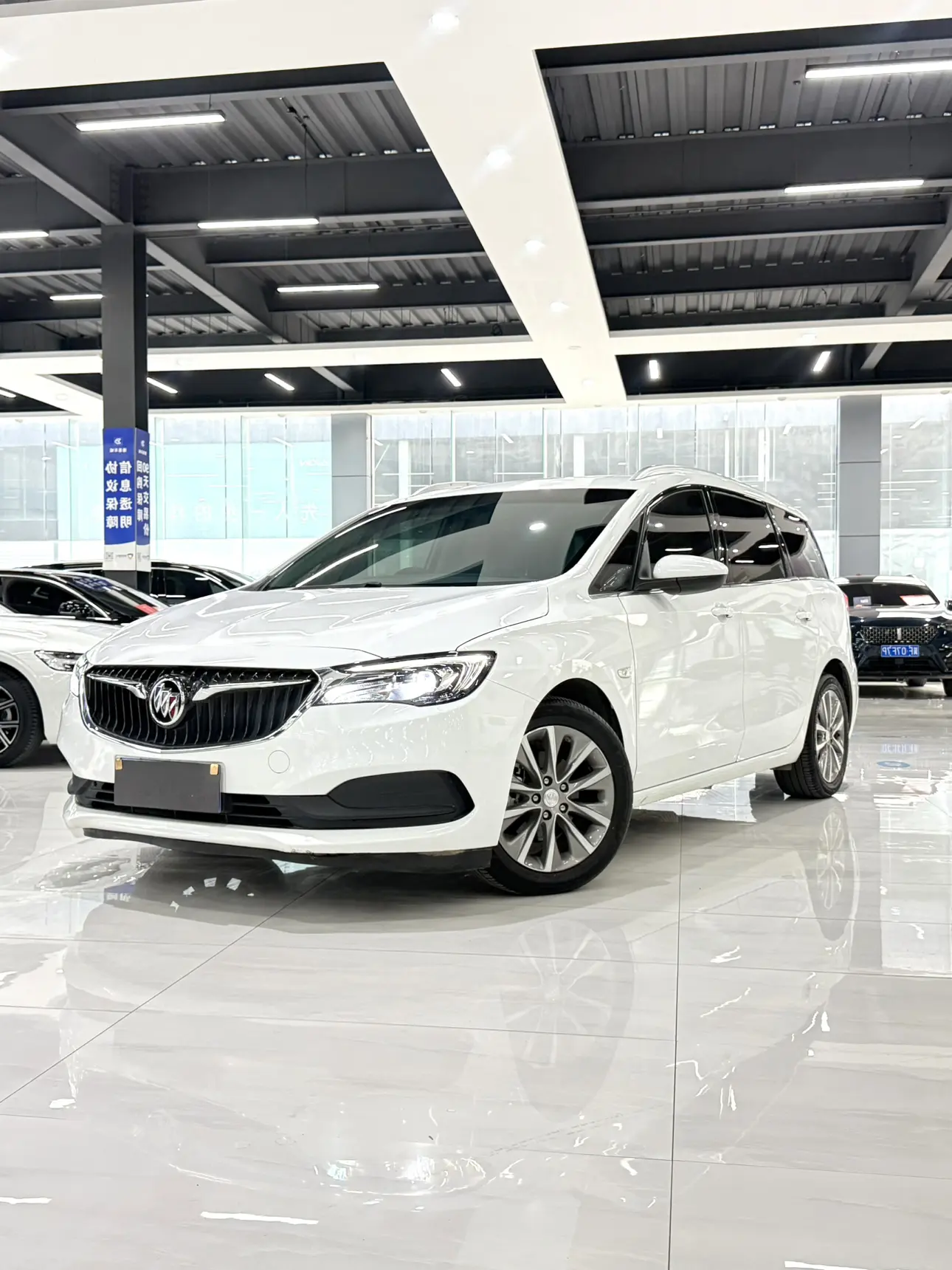 Buick GL6