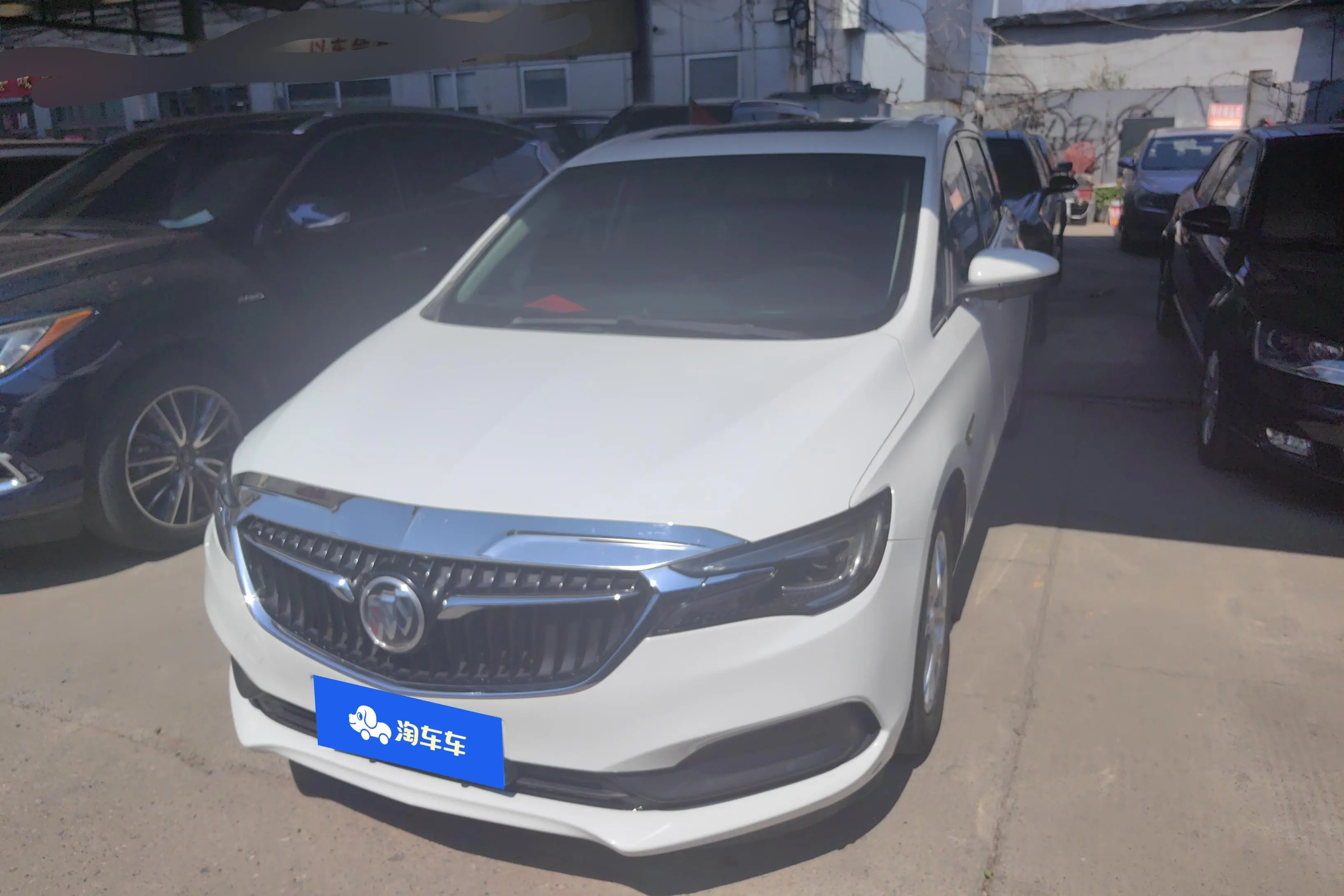 Buick GL6