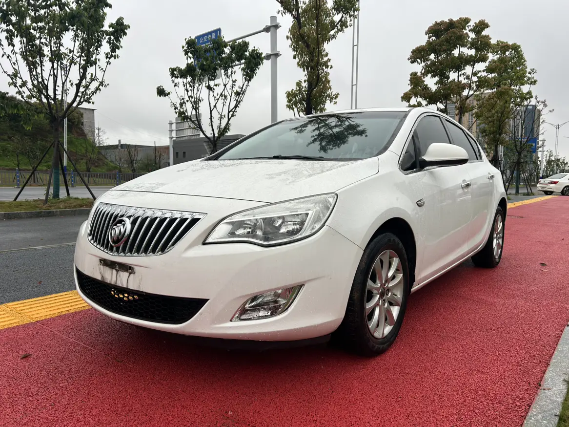 Buick Yinglang