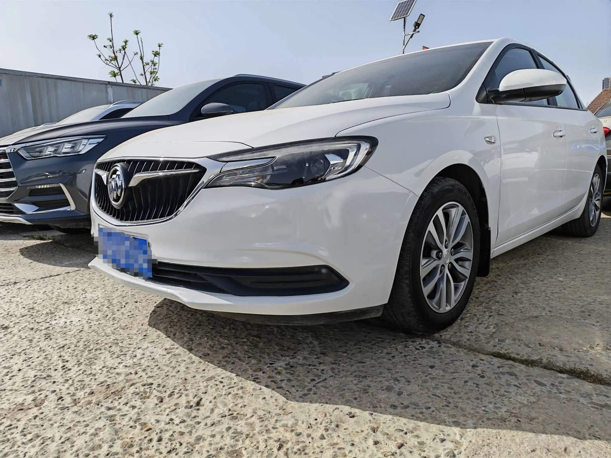 Buick Yinglang