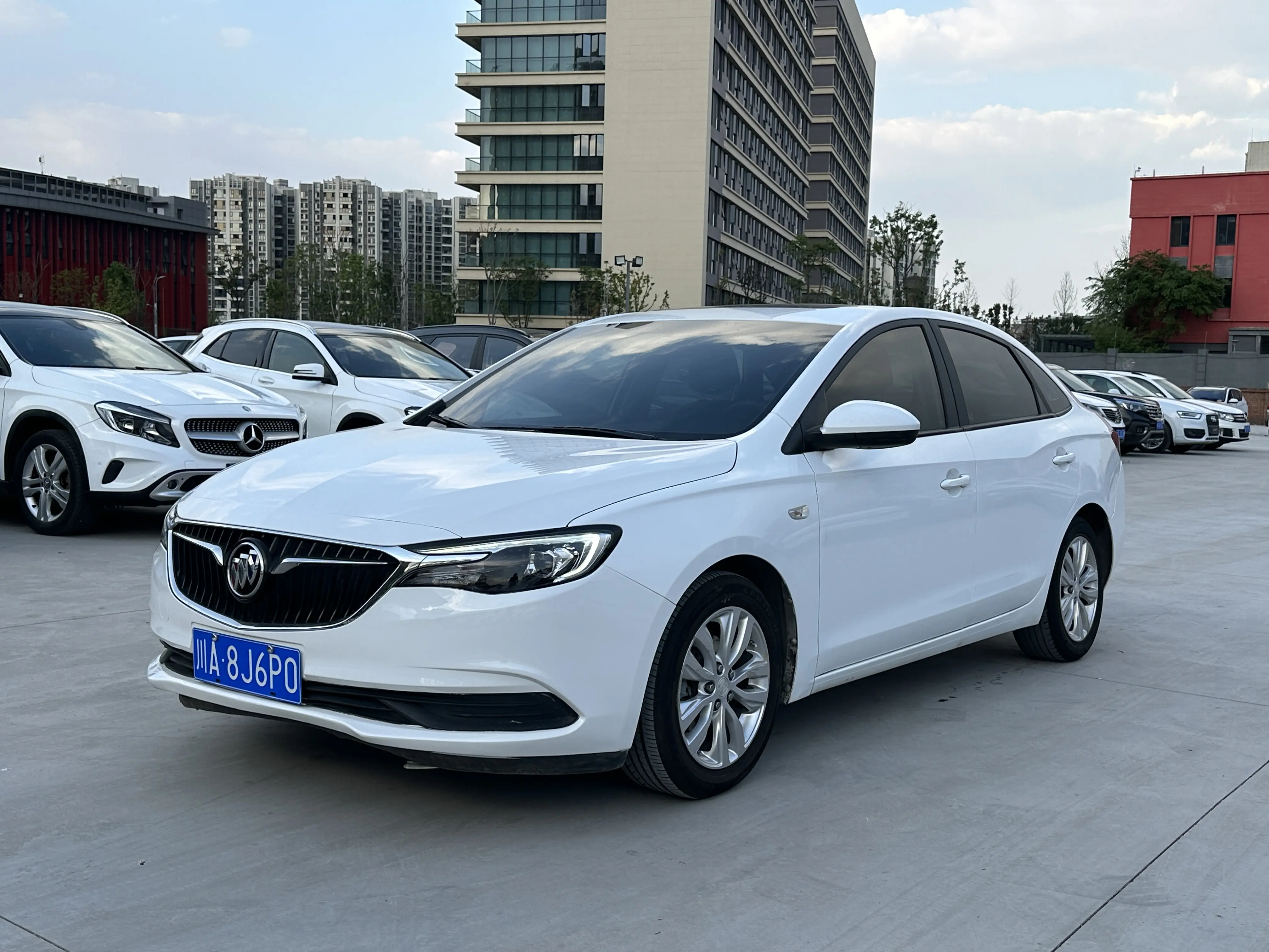 Buick Yinglang