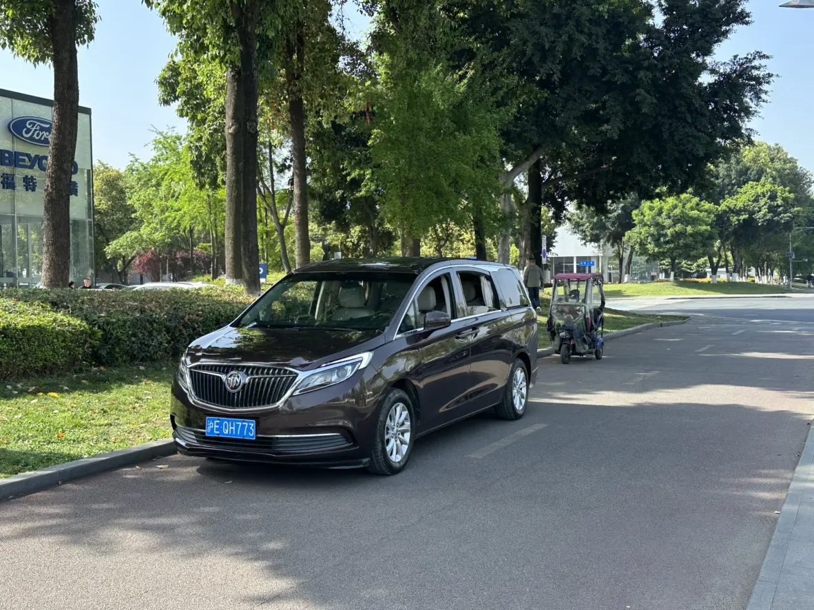 Buick GL8