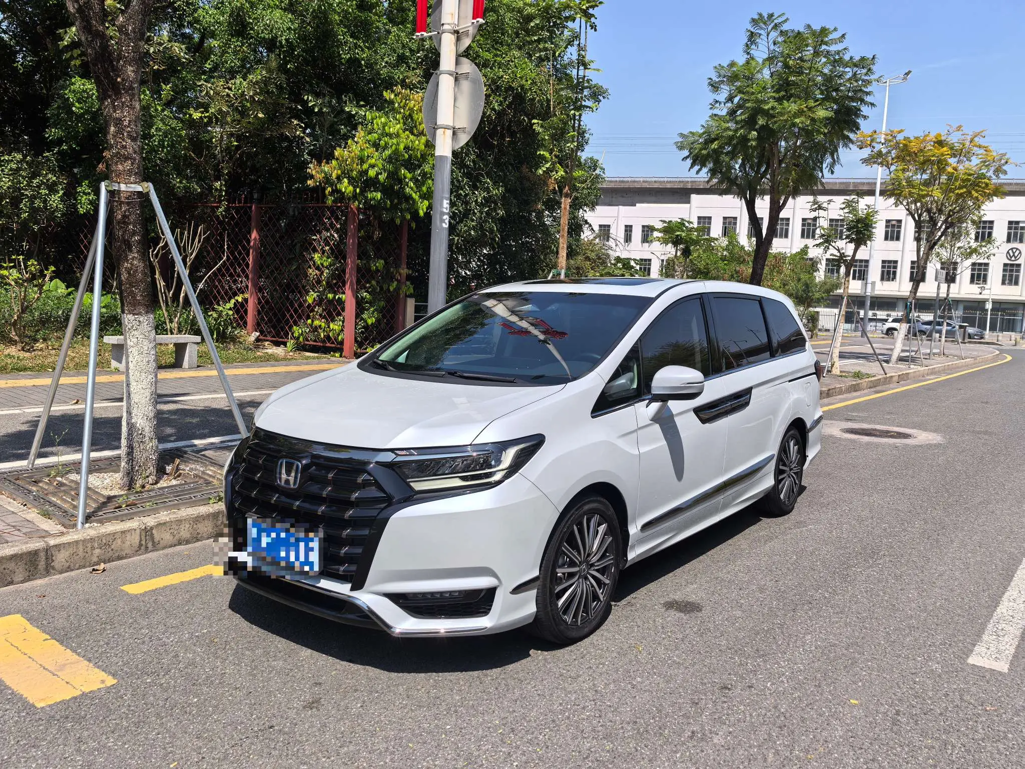 Honda Elysion
