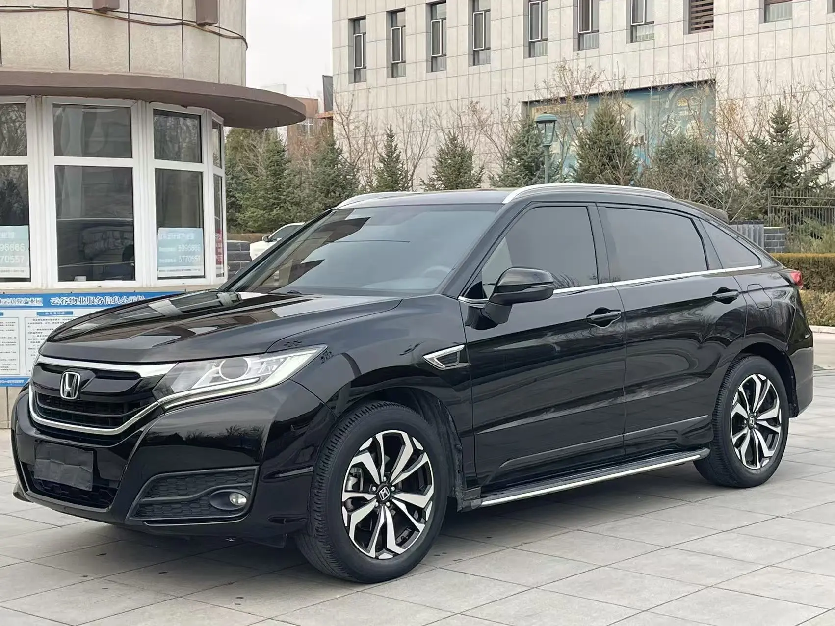 Honda UR-V