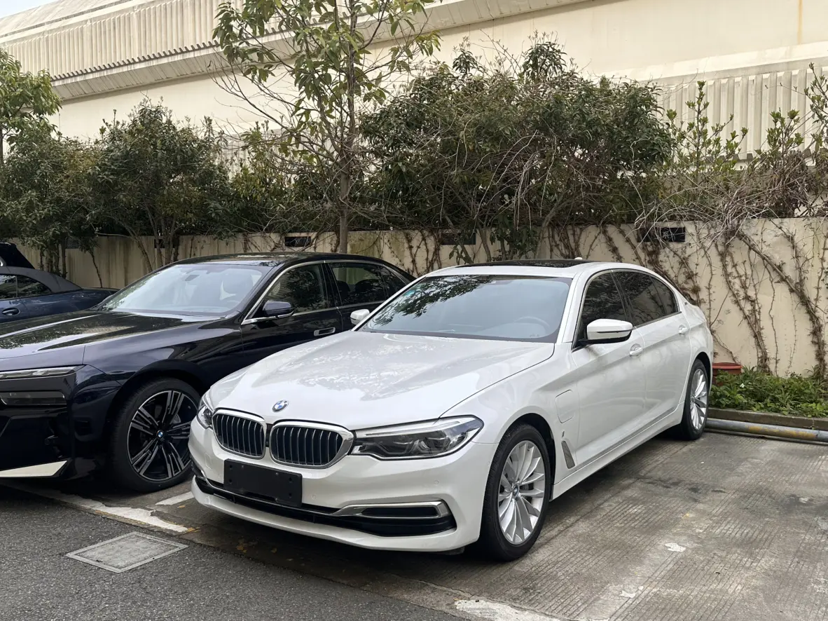 BMW 5 Series PHEV