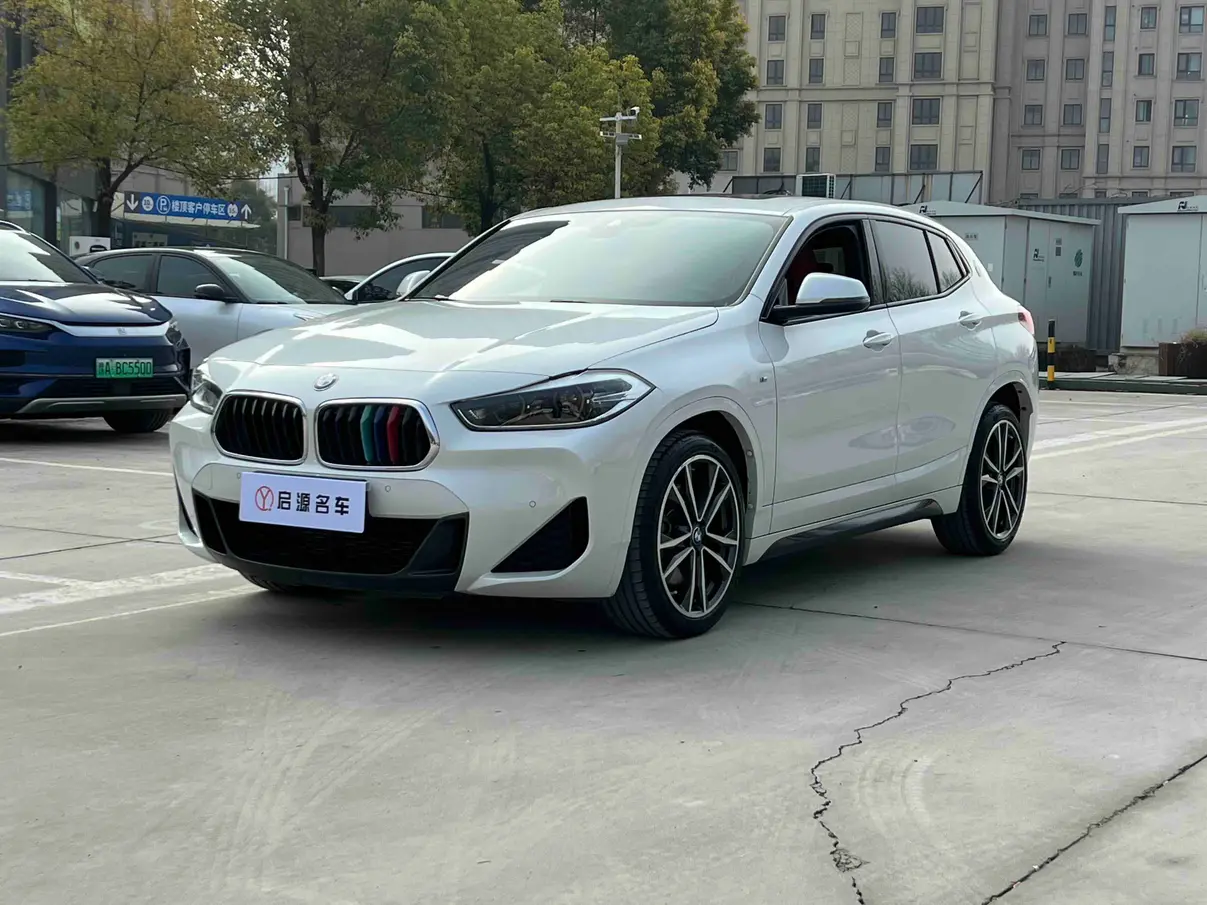 BMW X2