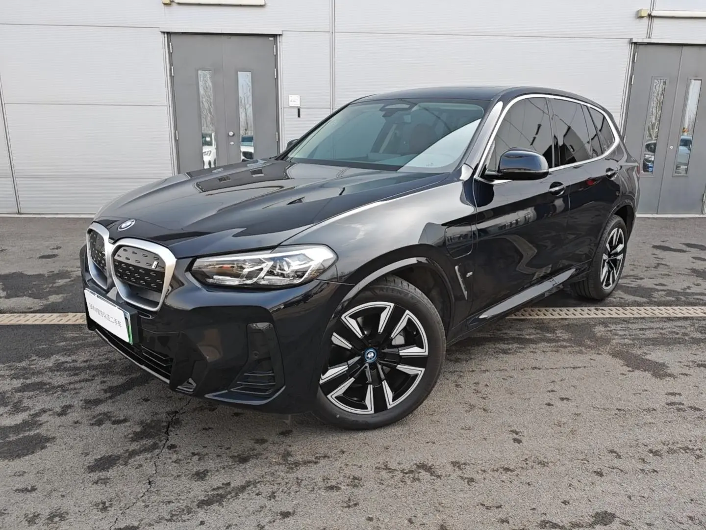BMW iX3