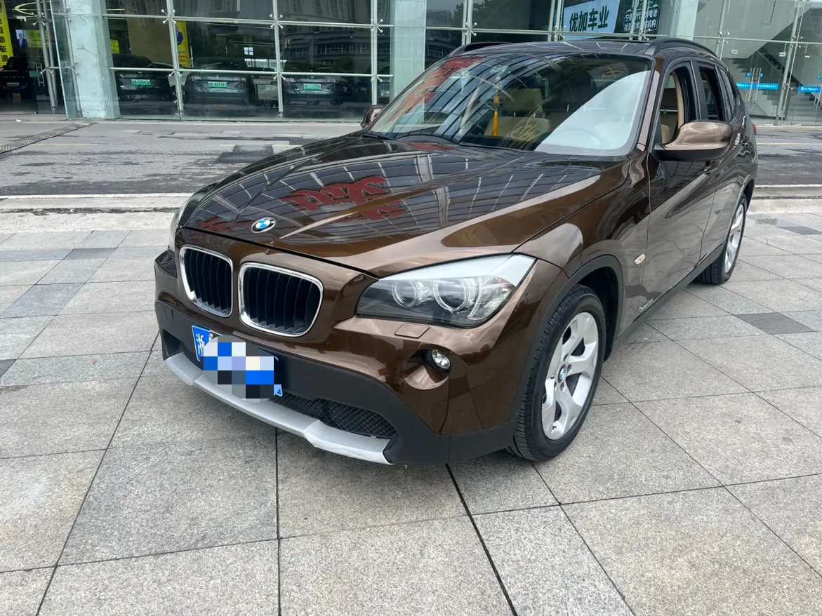BMW X1