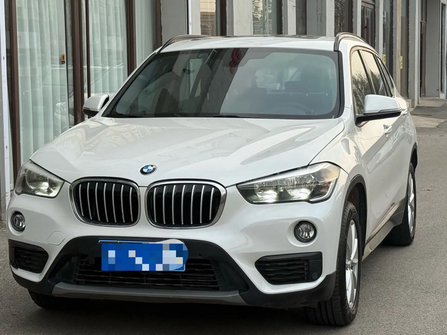 BMW X1