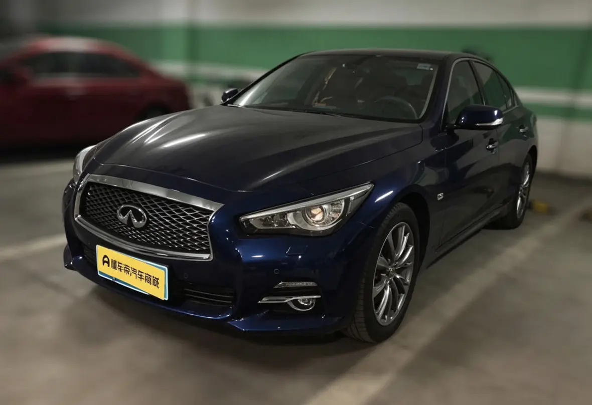 Infiniti Q50L