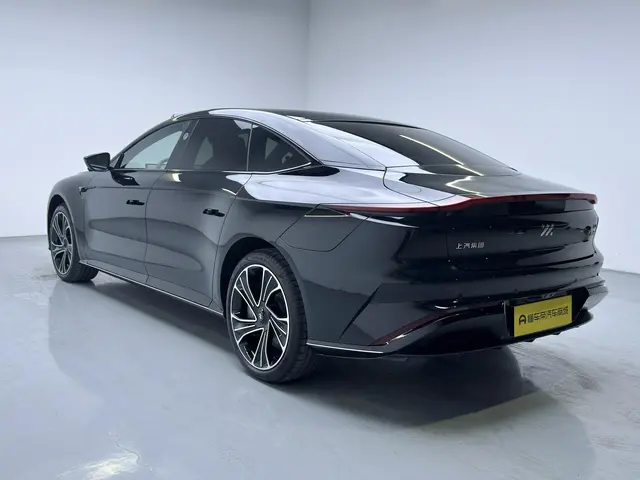 Zhiji L7