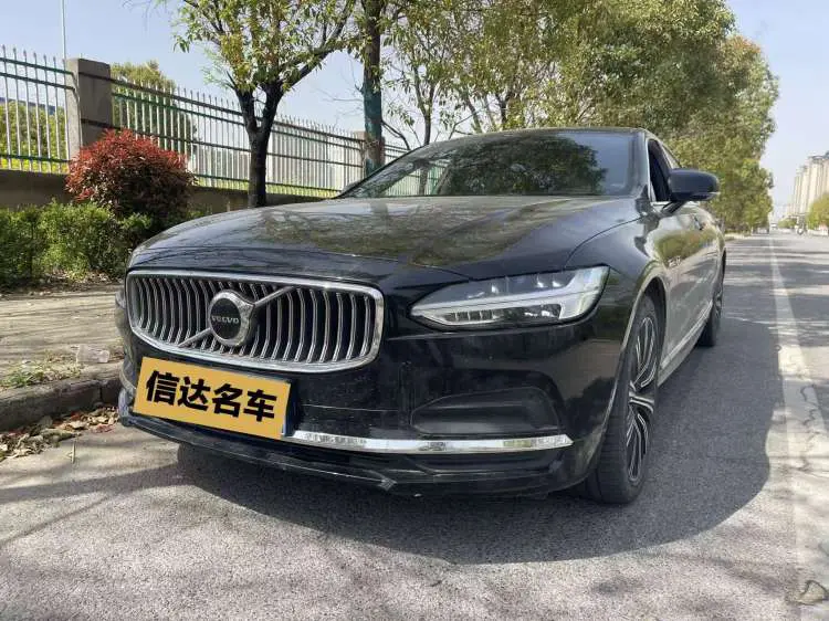 Volvo S90