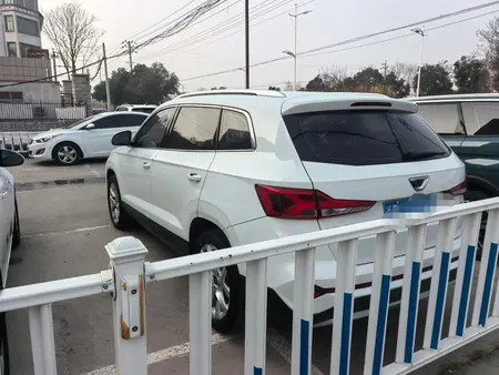 catalog-car-4