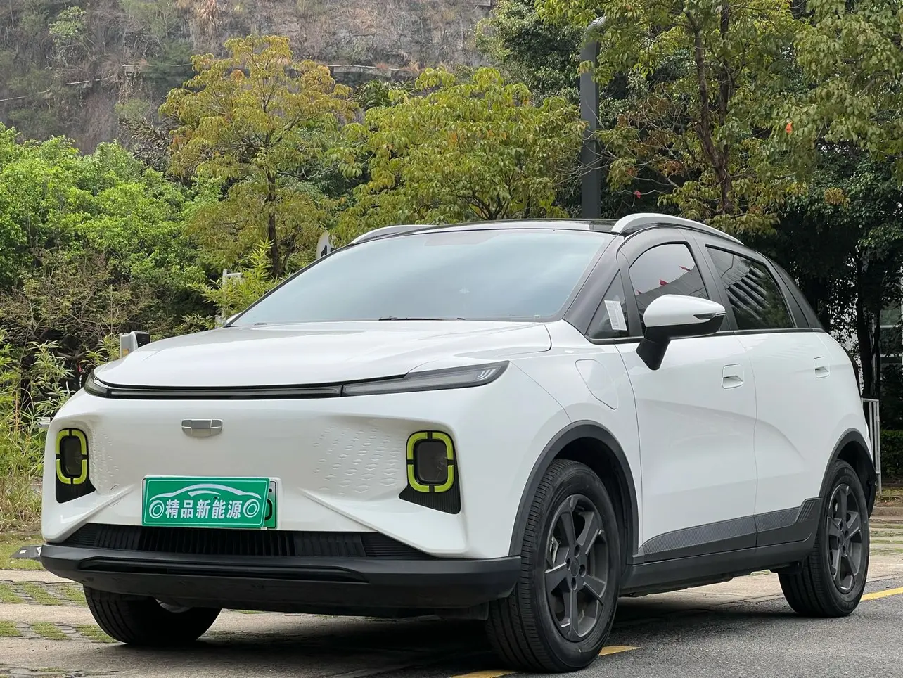 Geely Geometry E Firefly