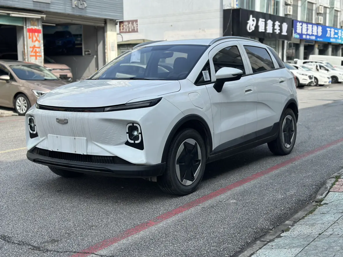 Geely Geometry E Firefly