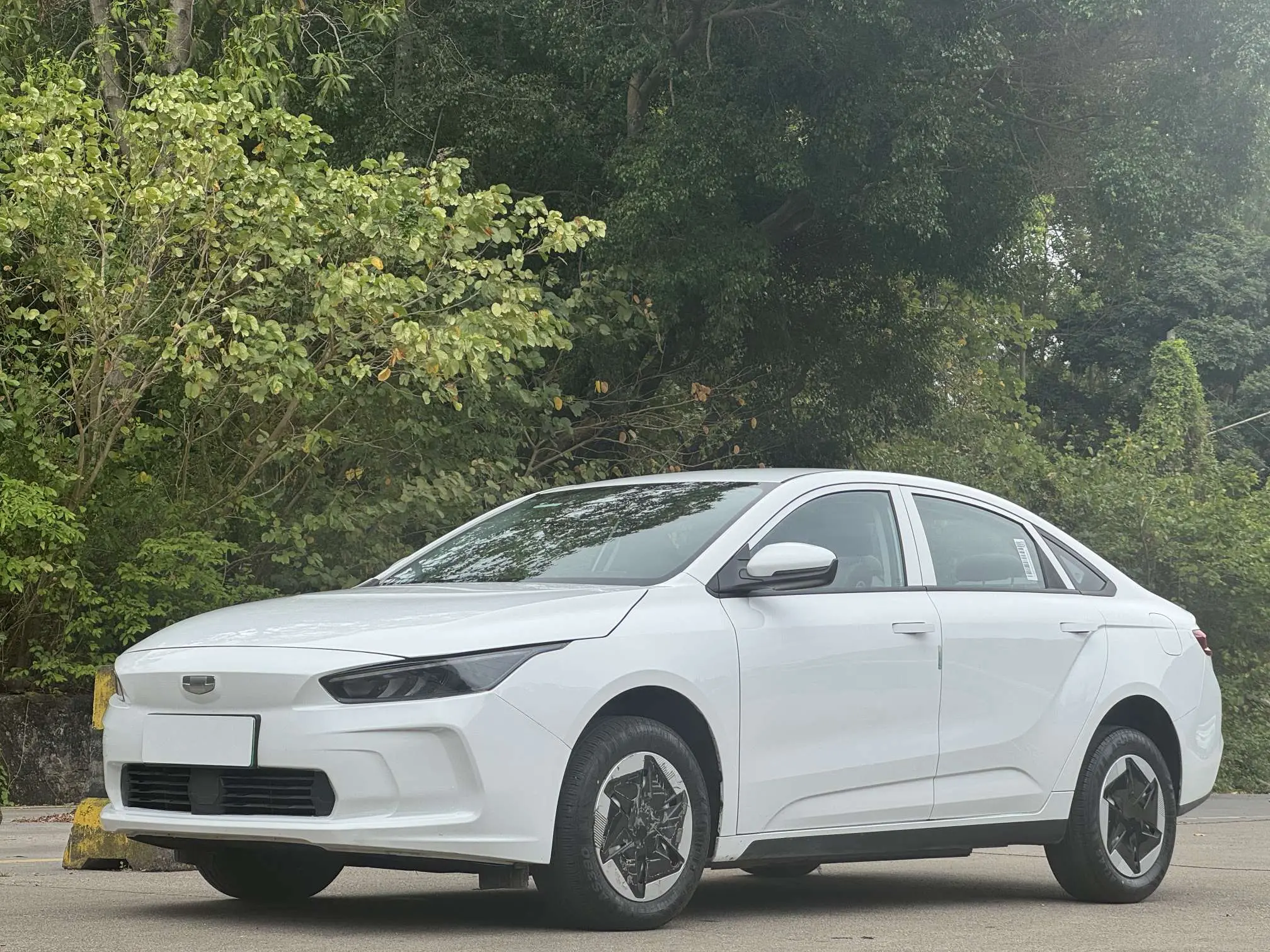 Geely Geometry A