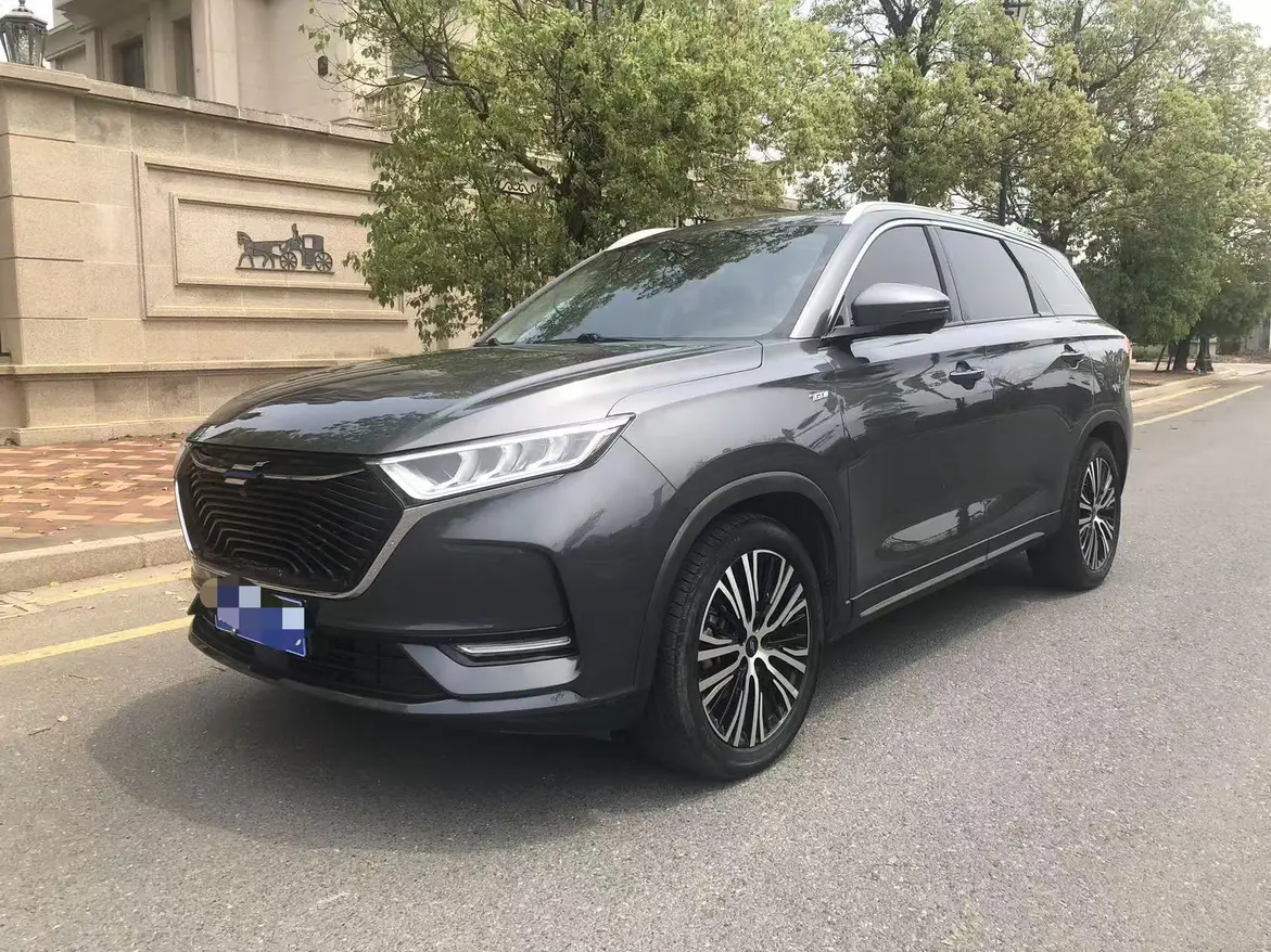Oshan Changan Auchan X7