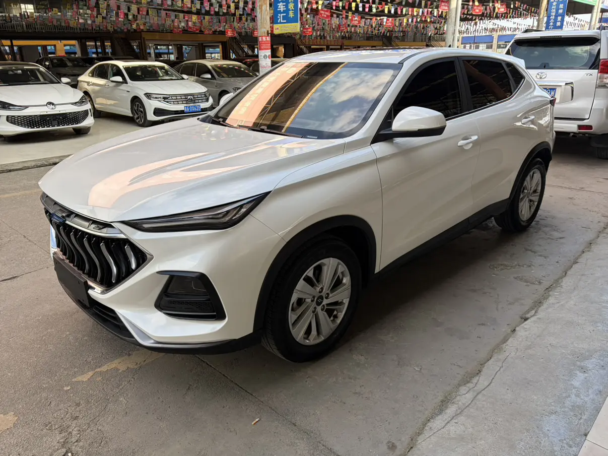 Oshan Changan Auchan X5