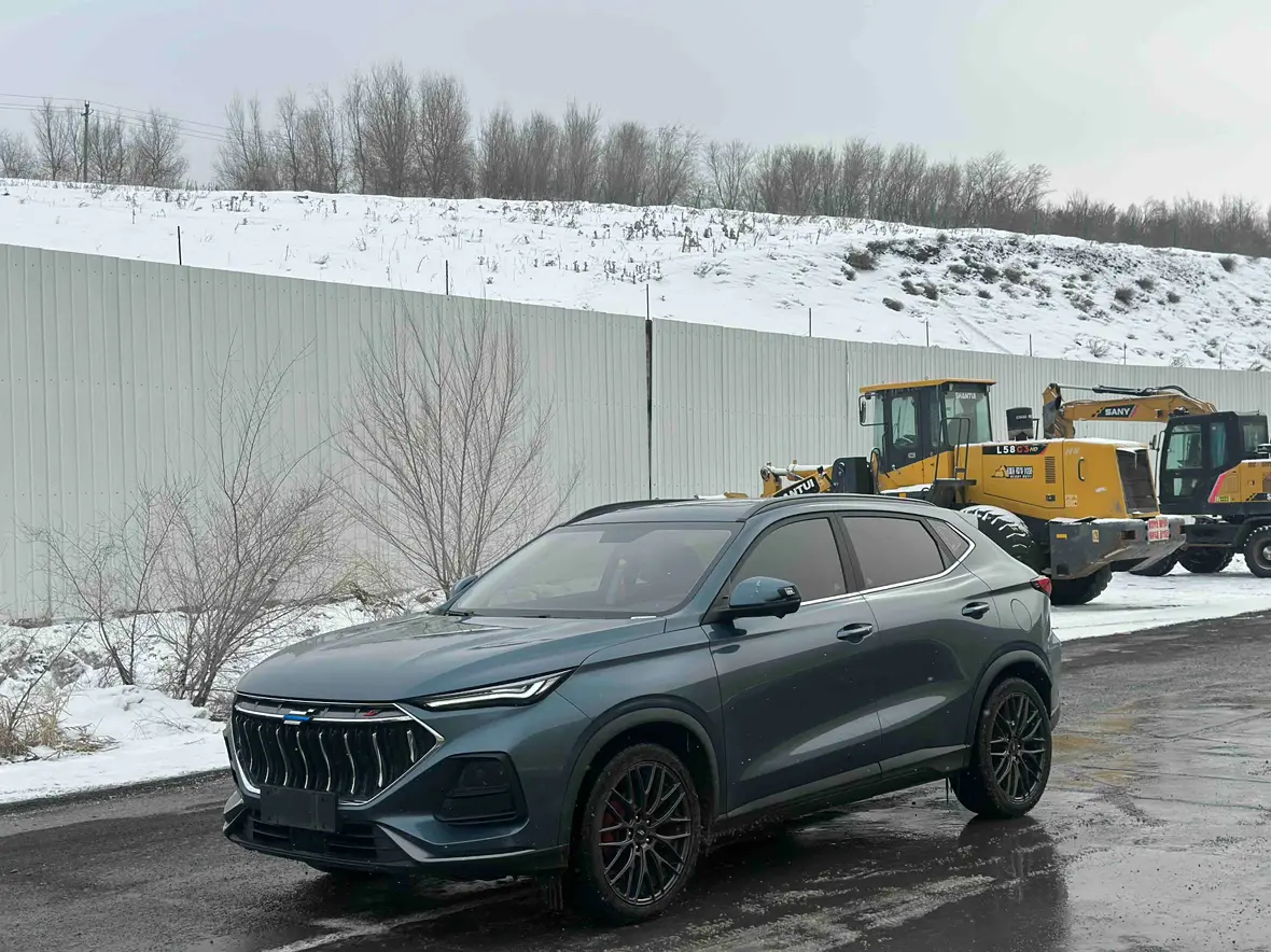 Oshan Changan Auchan X5