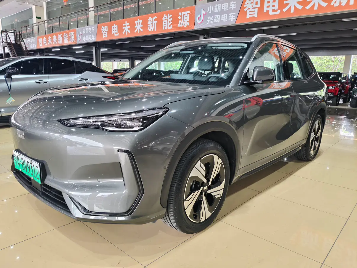 Geely Galaxy E5