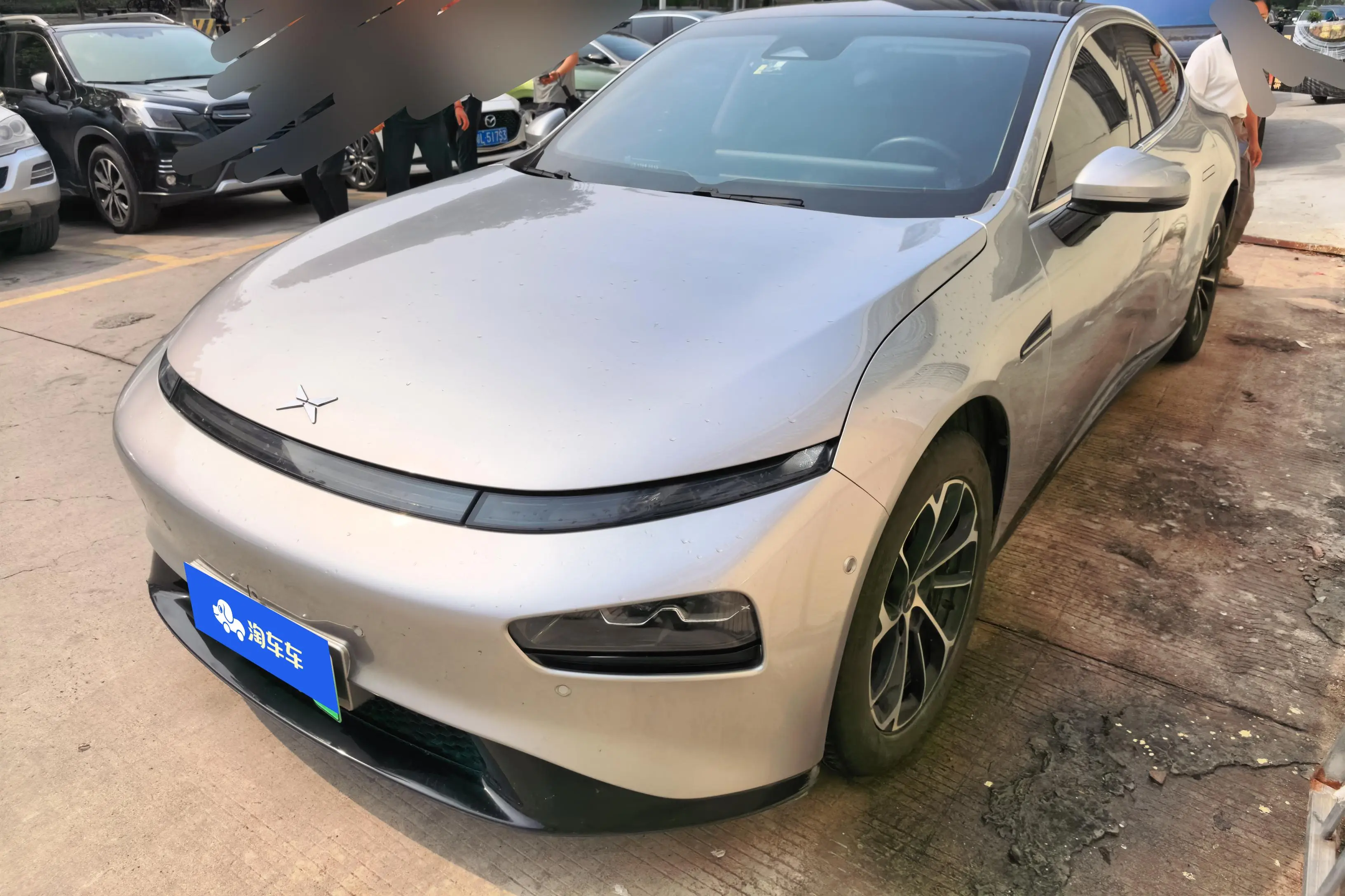 Xpeng P7