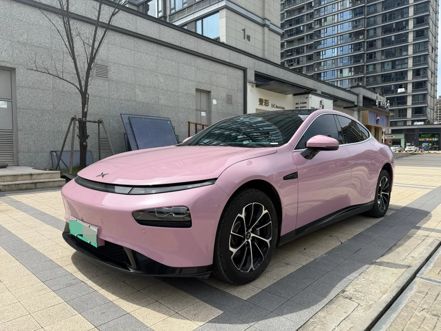 Xpeng P7