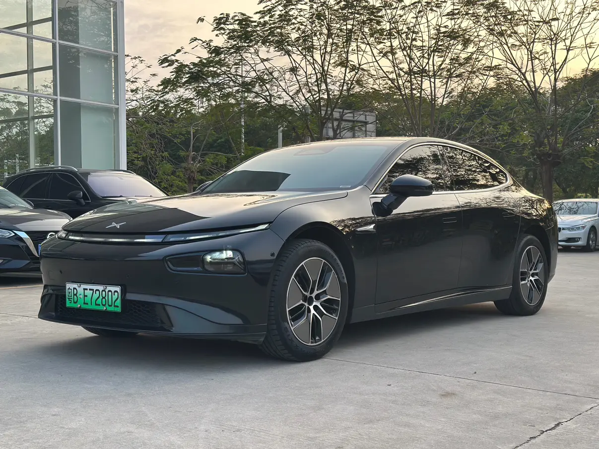 Xpeng P7