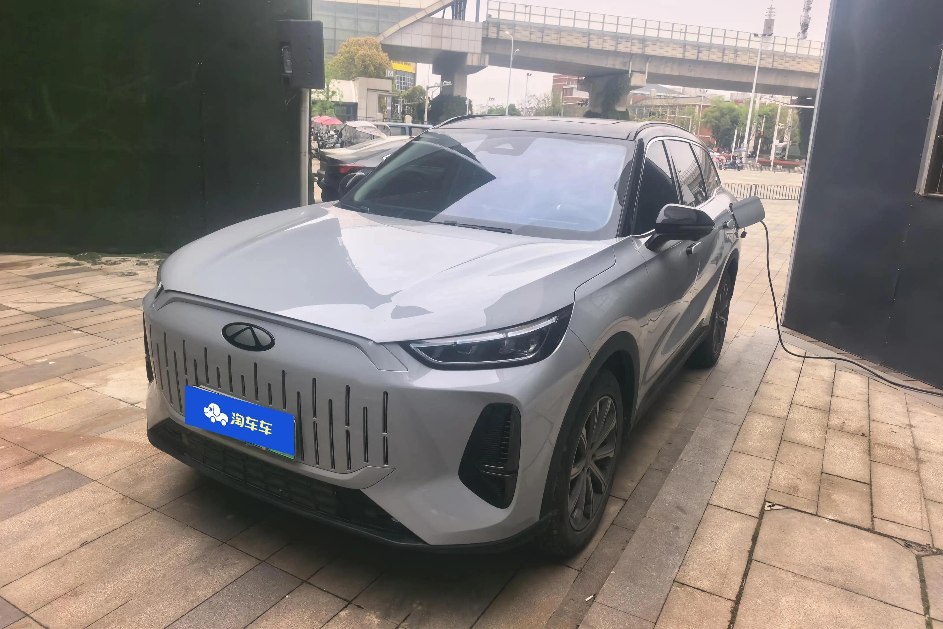 Chery Fengyun T9