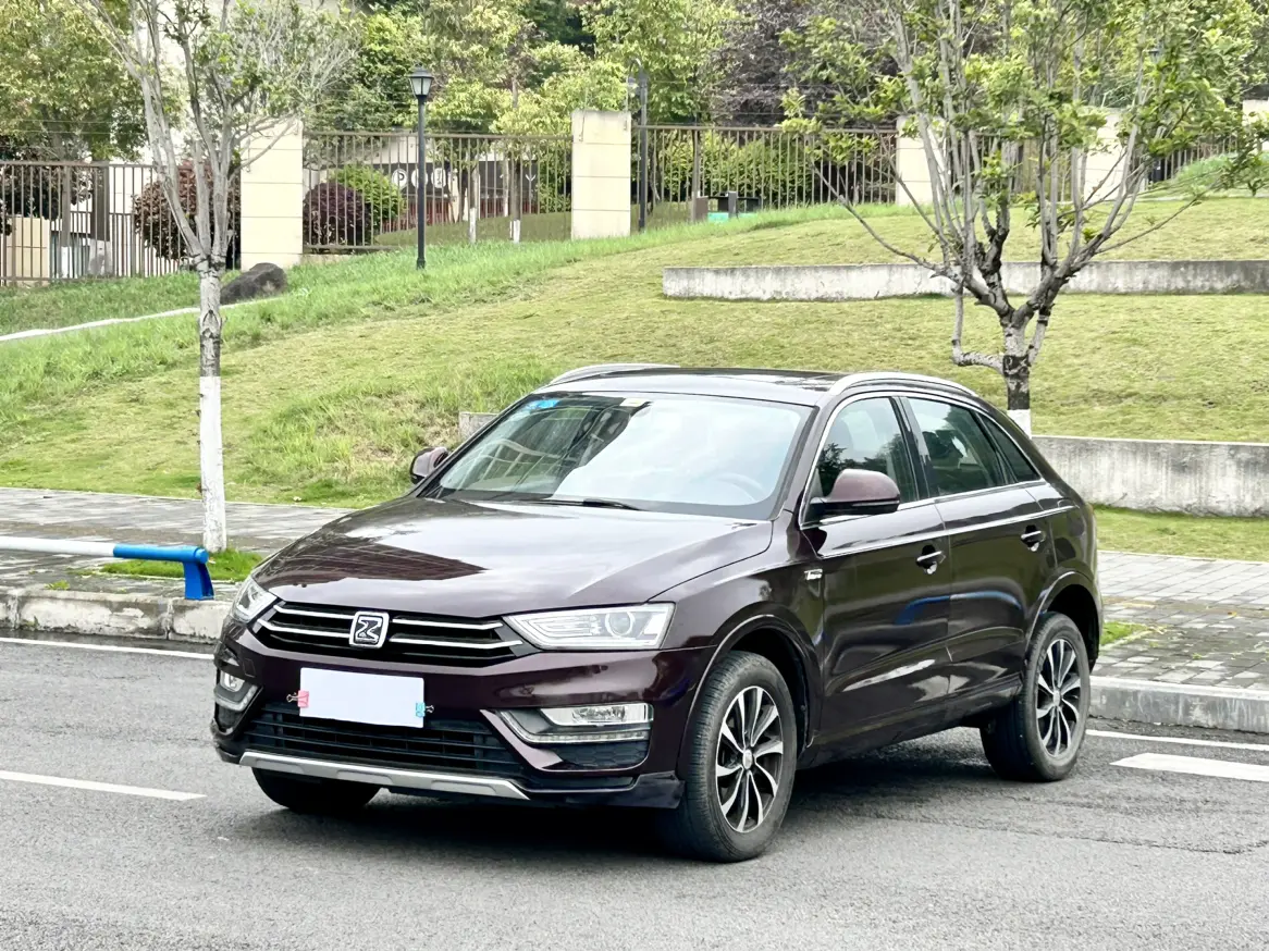 Zotye SR7