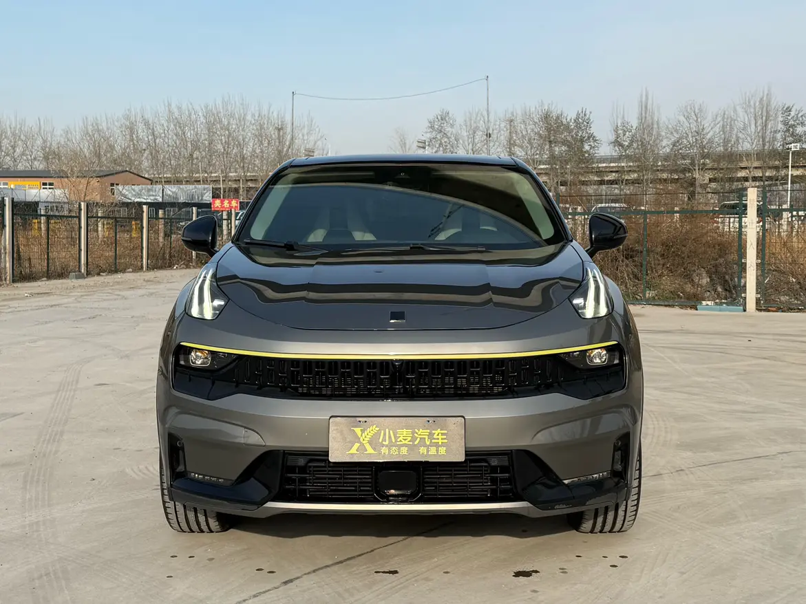Lynk & Co 05