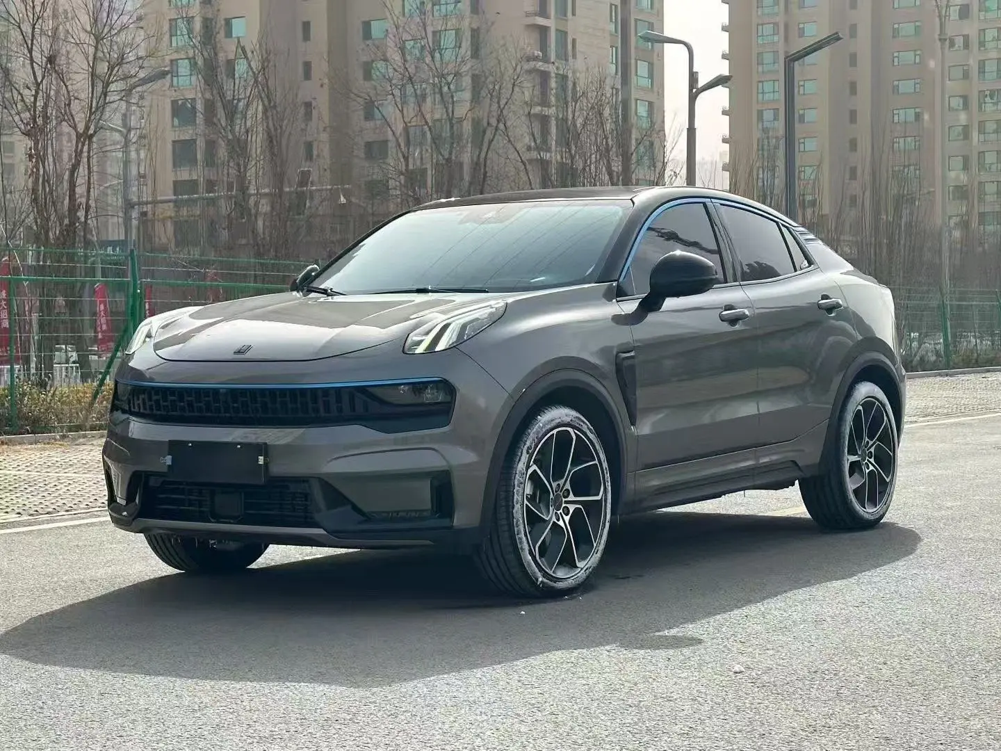 Lynk & Co 05