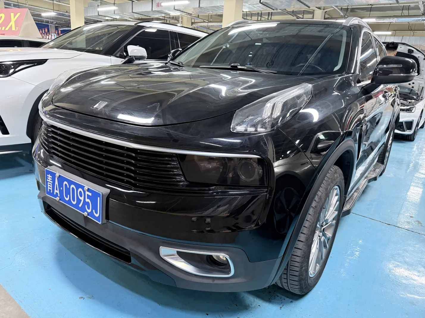 Lynk & Co 01
