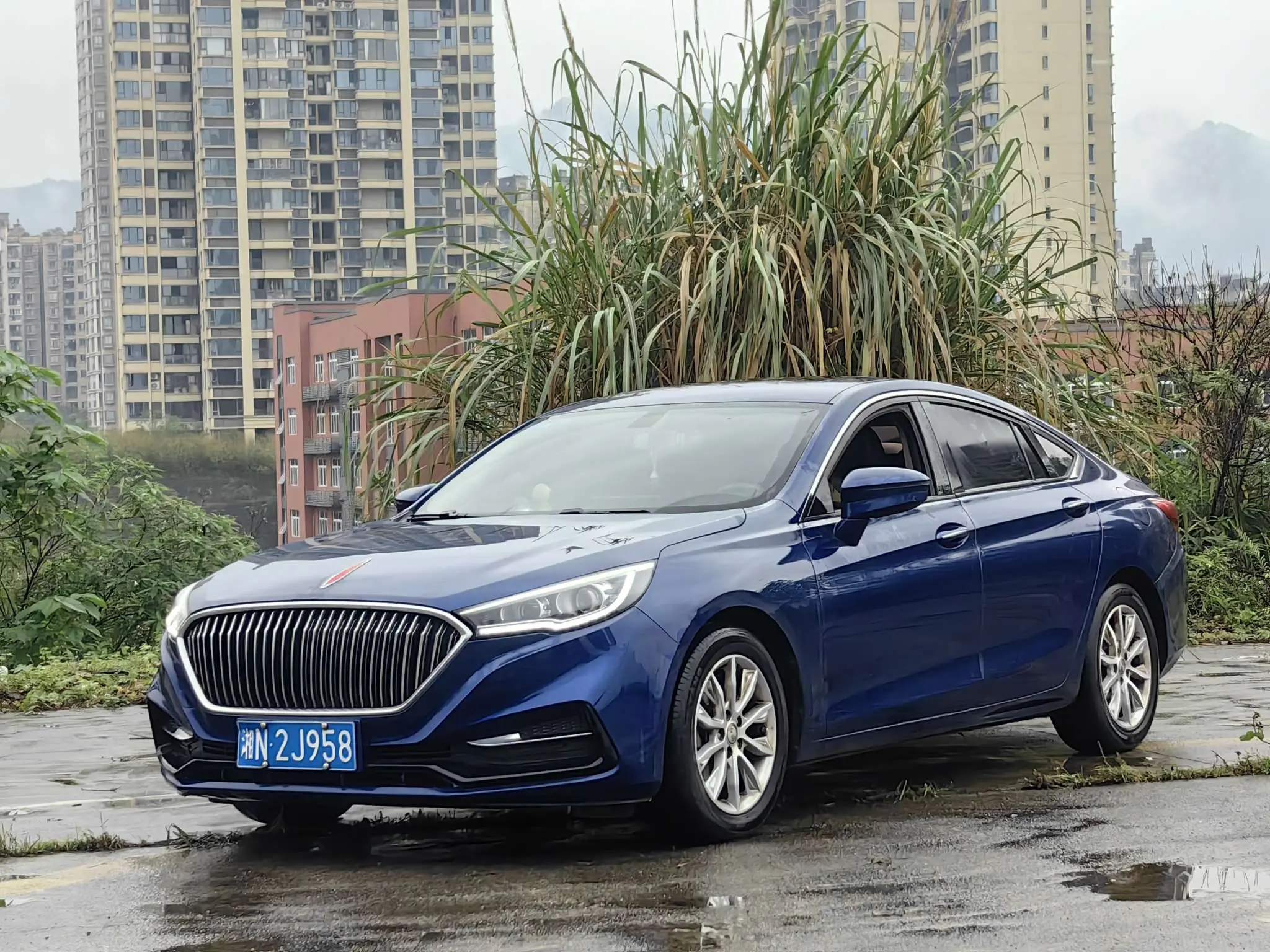 Hongqi H5 classic