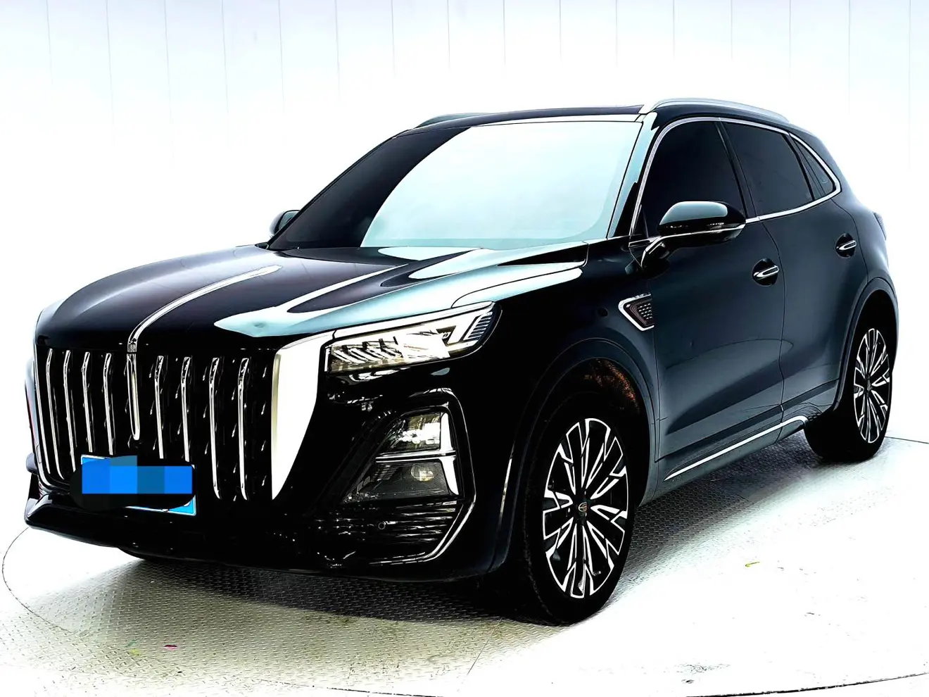 Hongqi HS5