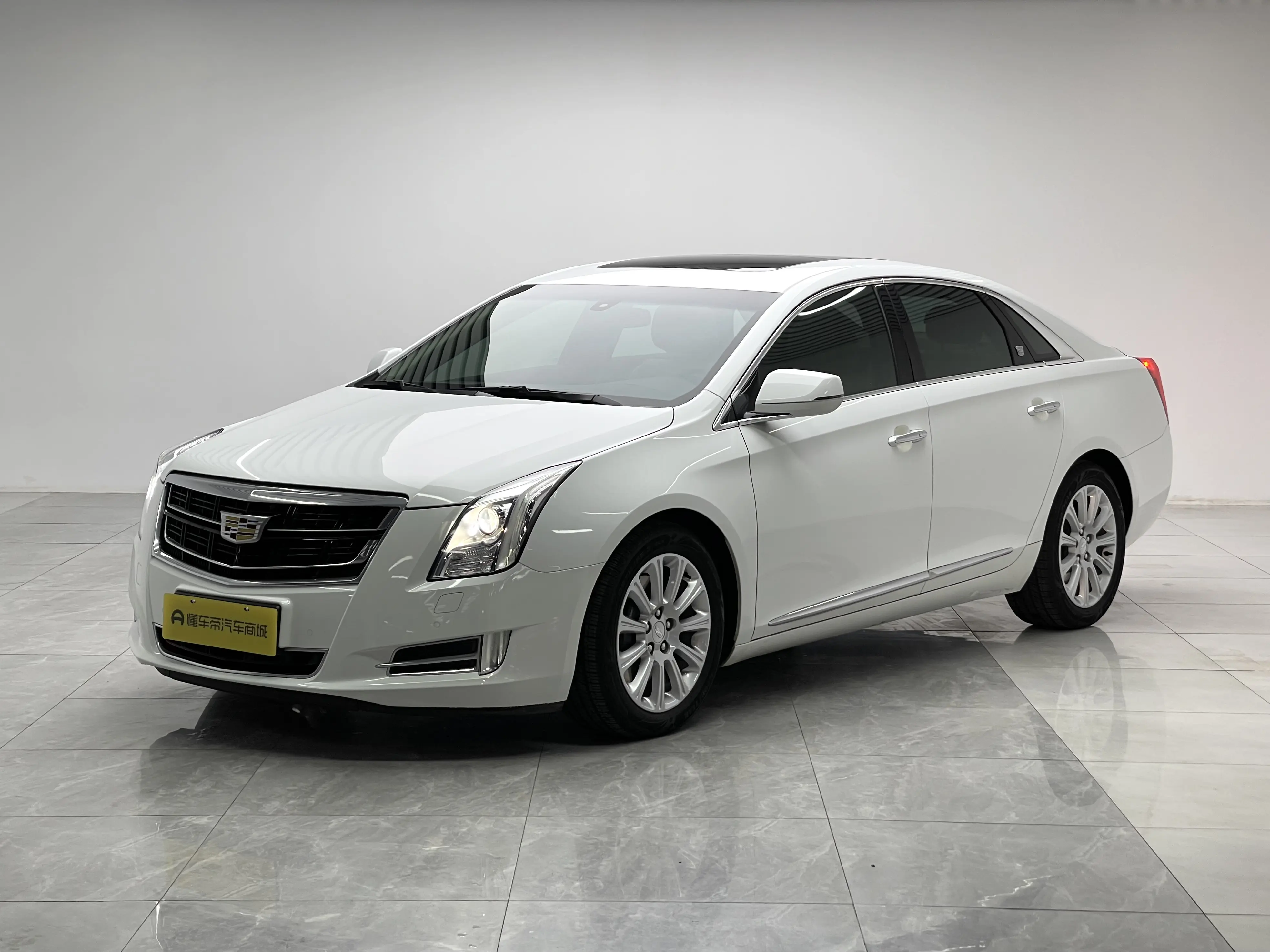 Cadillac XTS