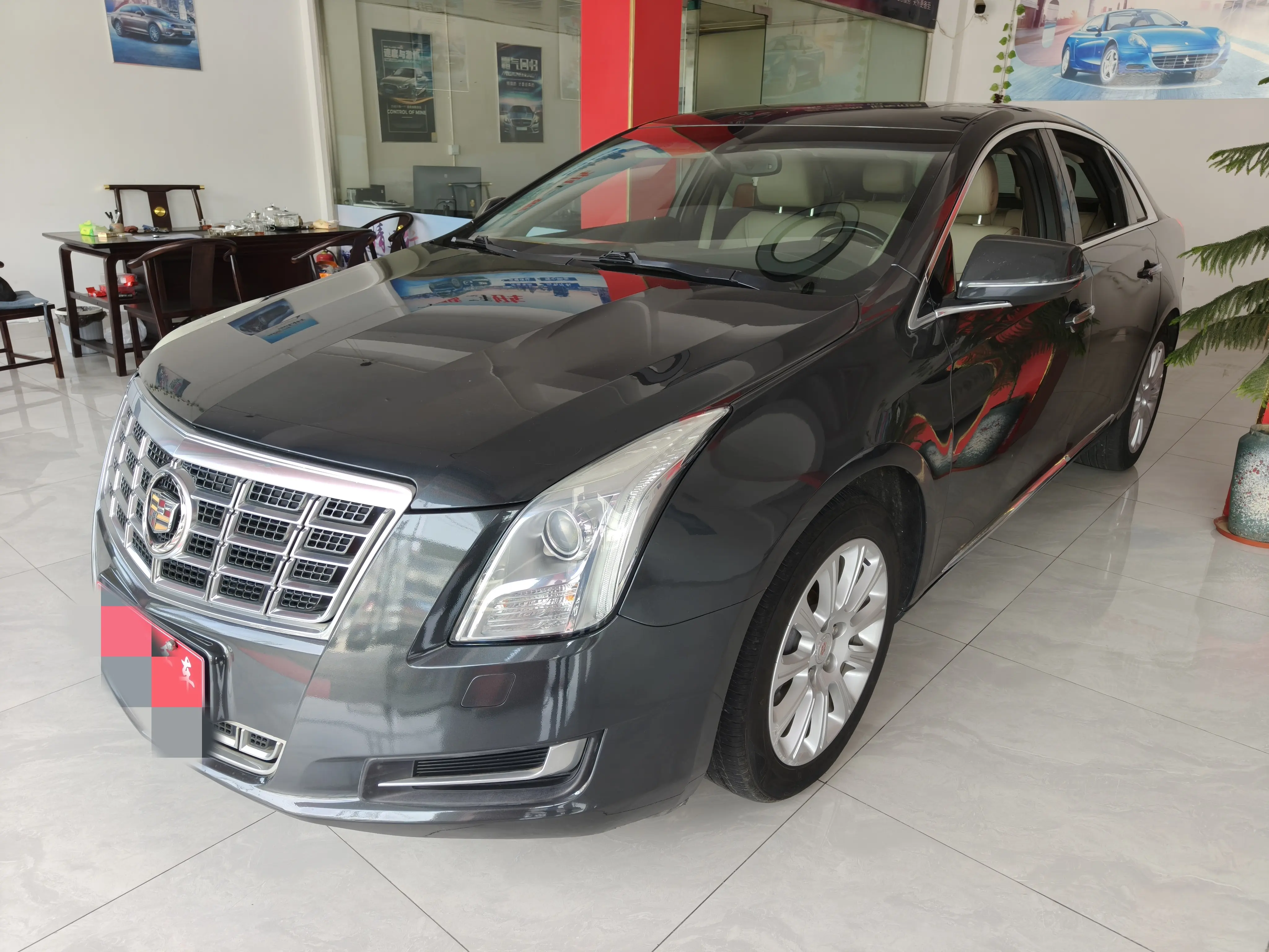 Cadillac XTS