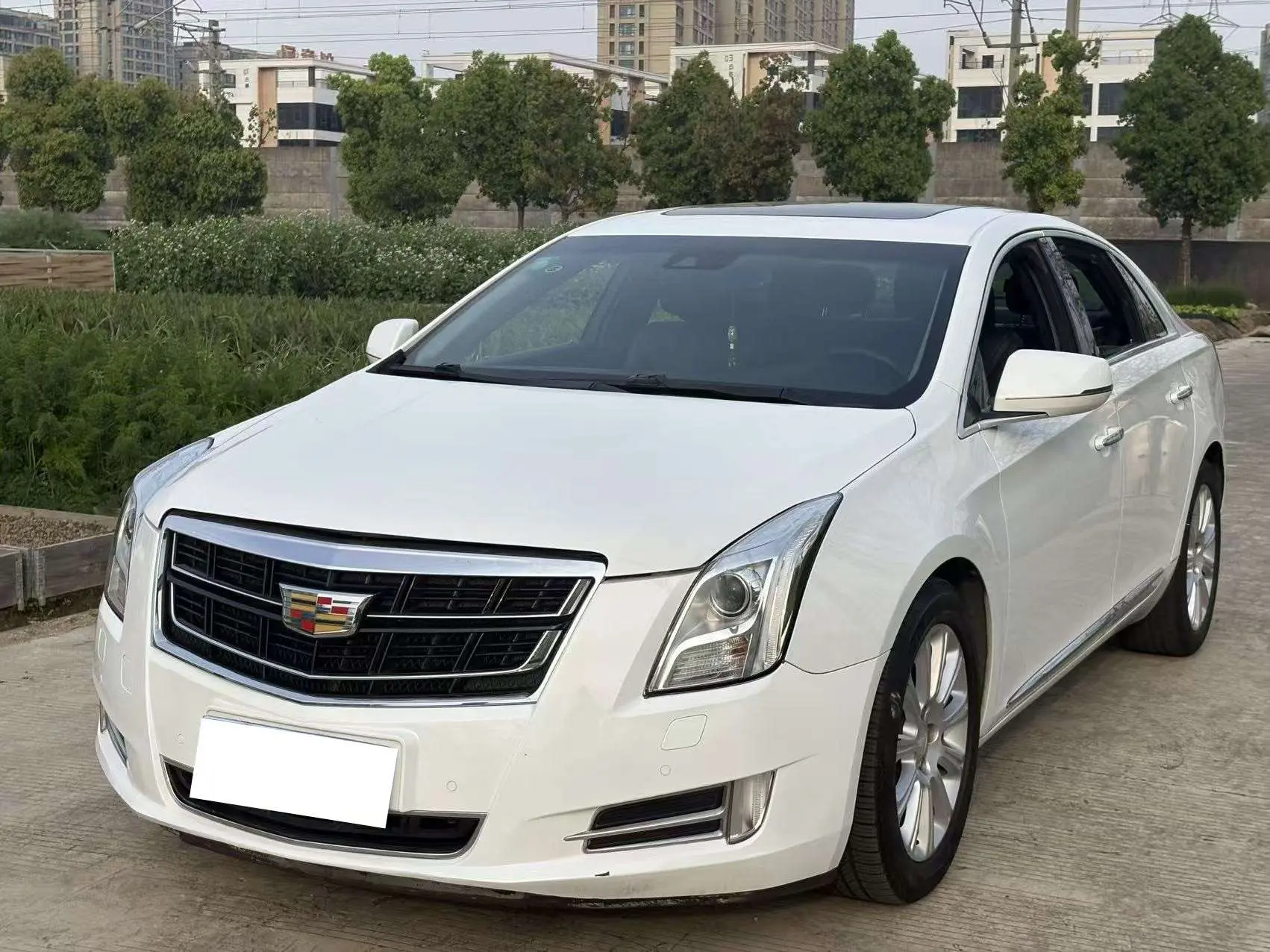 Cadillac XTS