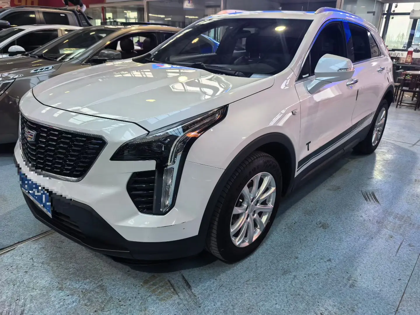 Cadillac XT4