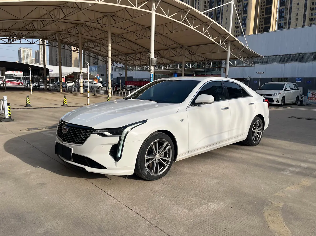 Cadillac CT4