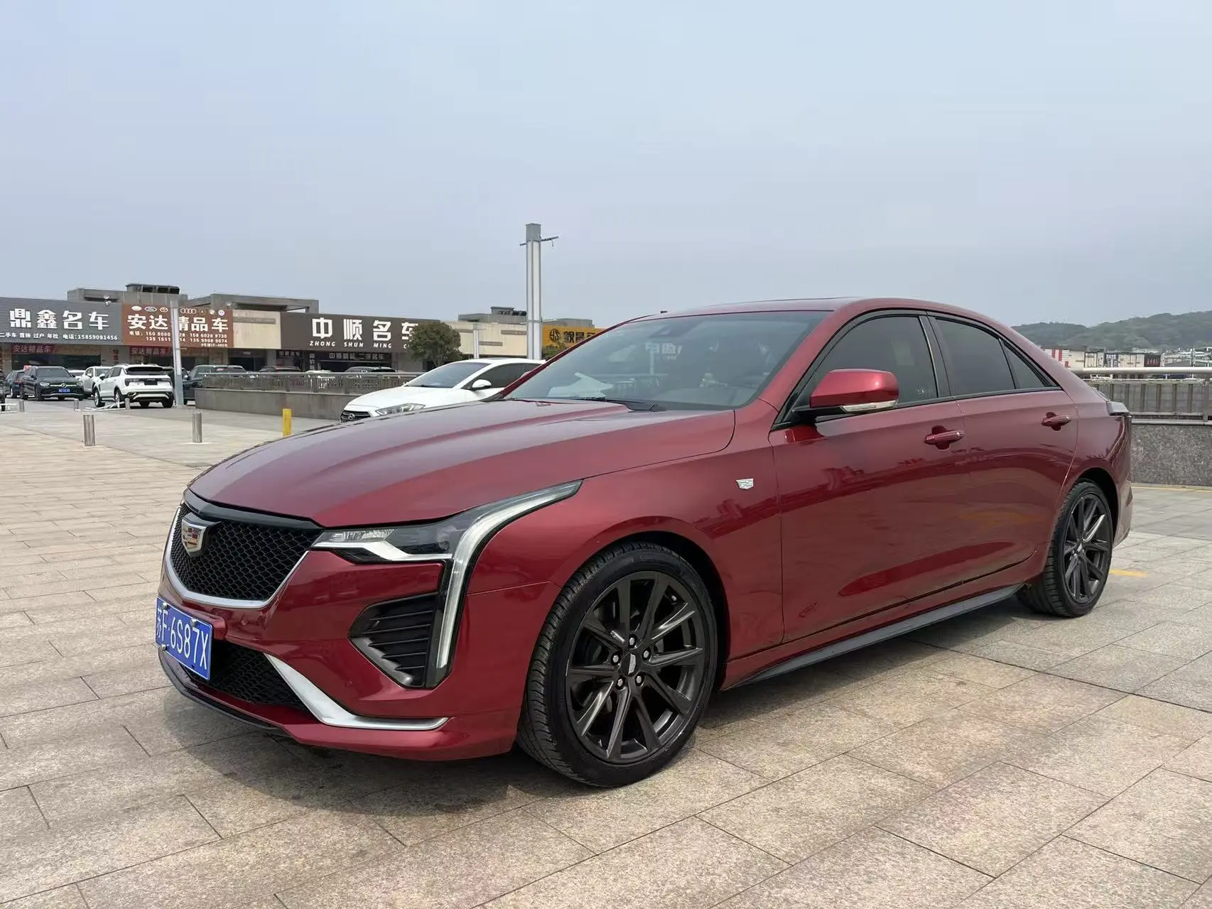 Cadillac CT4
