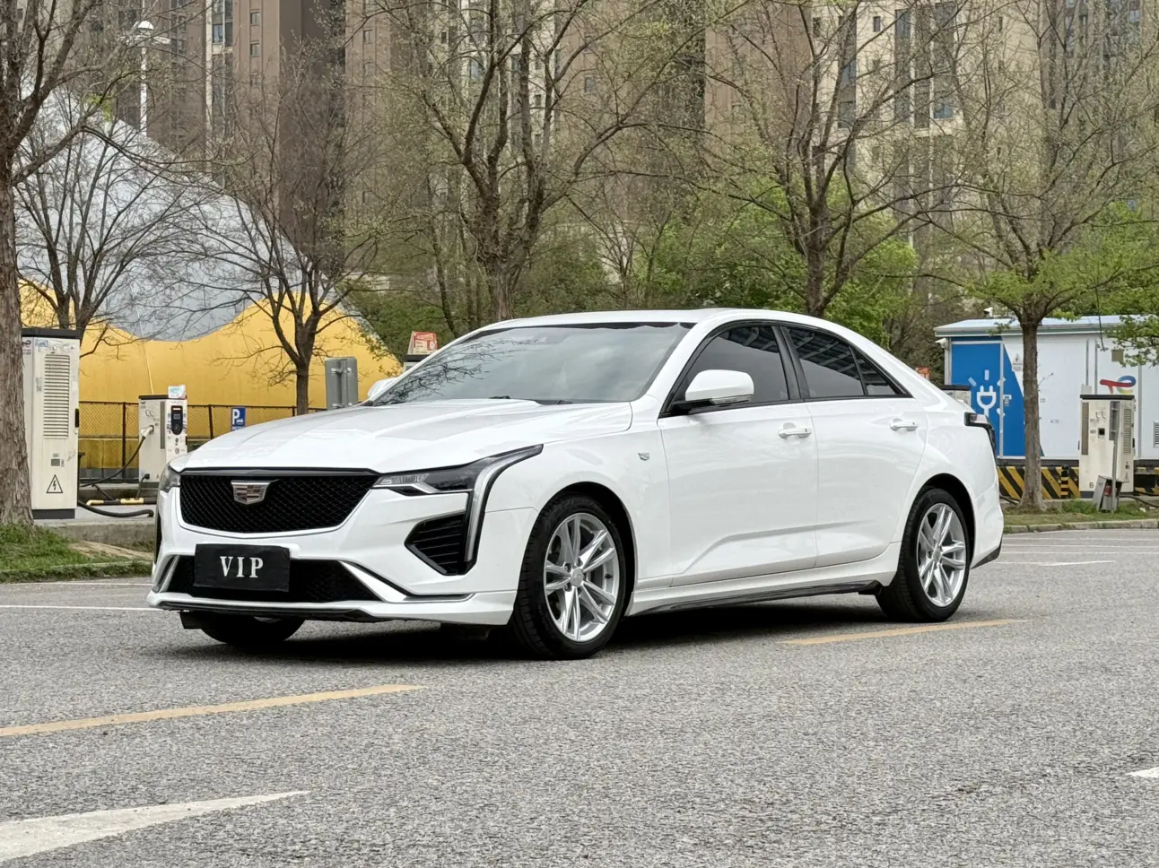 Cadillac CT4
