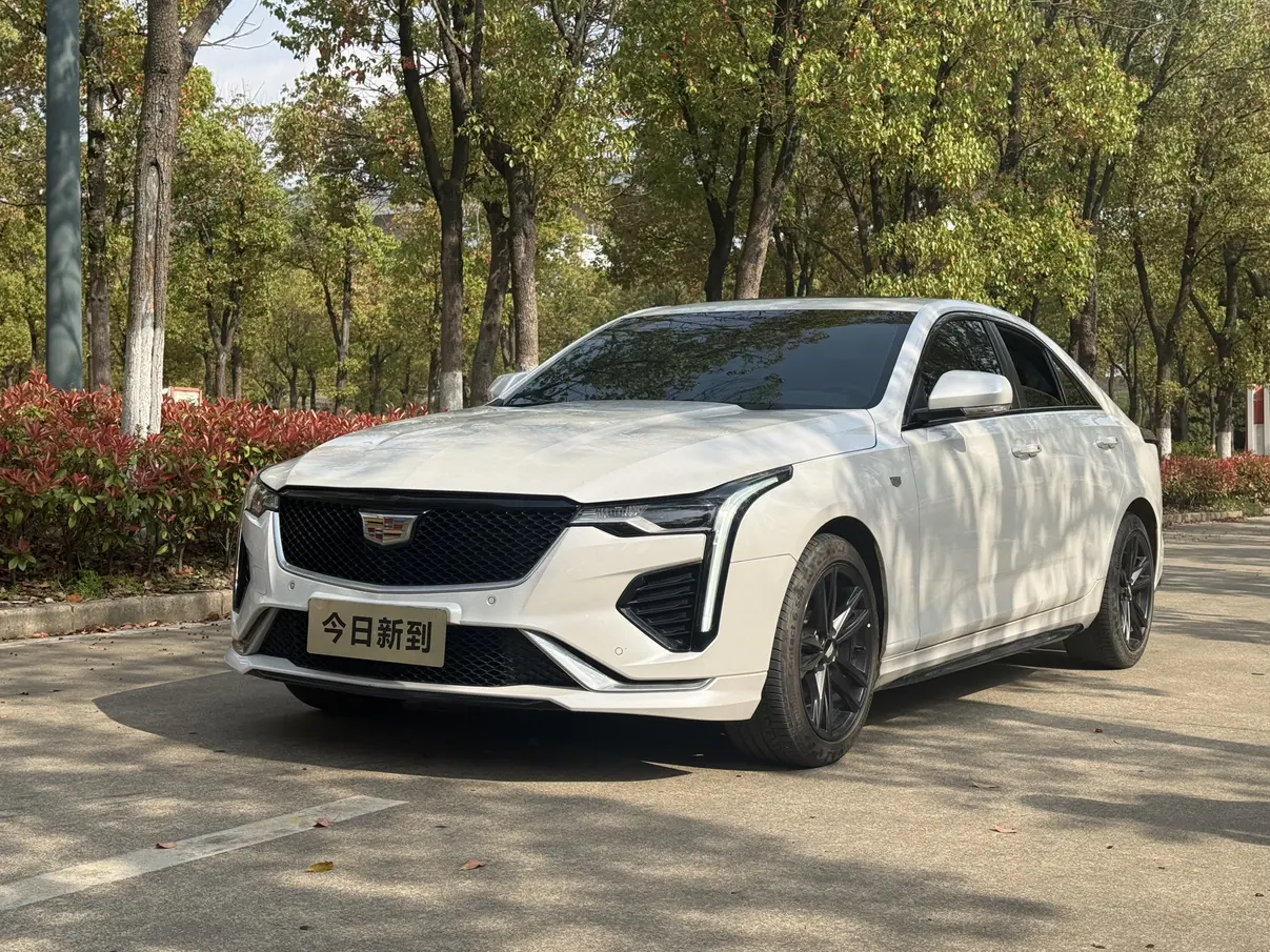 Cadillac CT4
