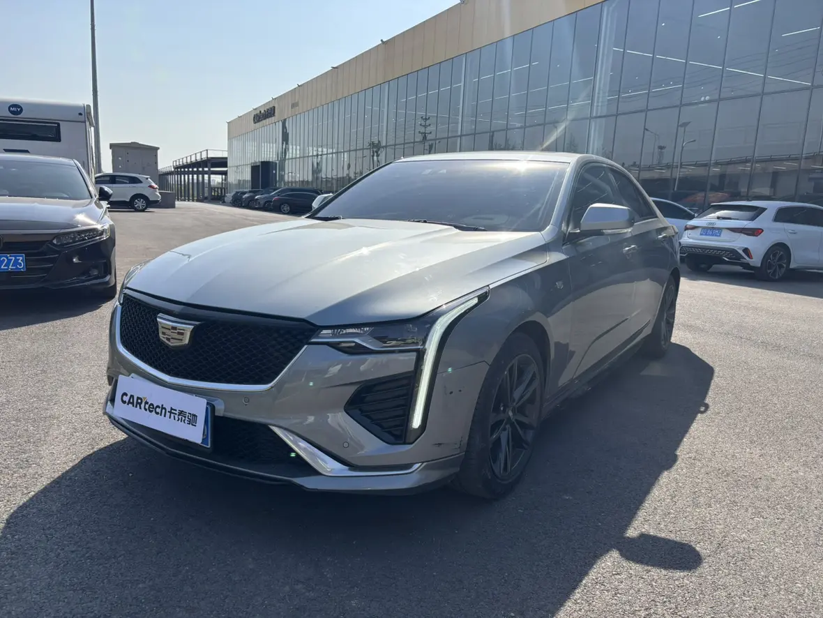 Cadillac CT4