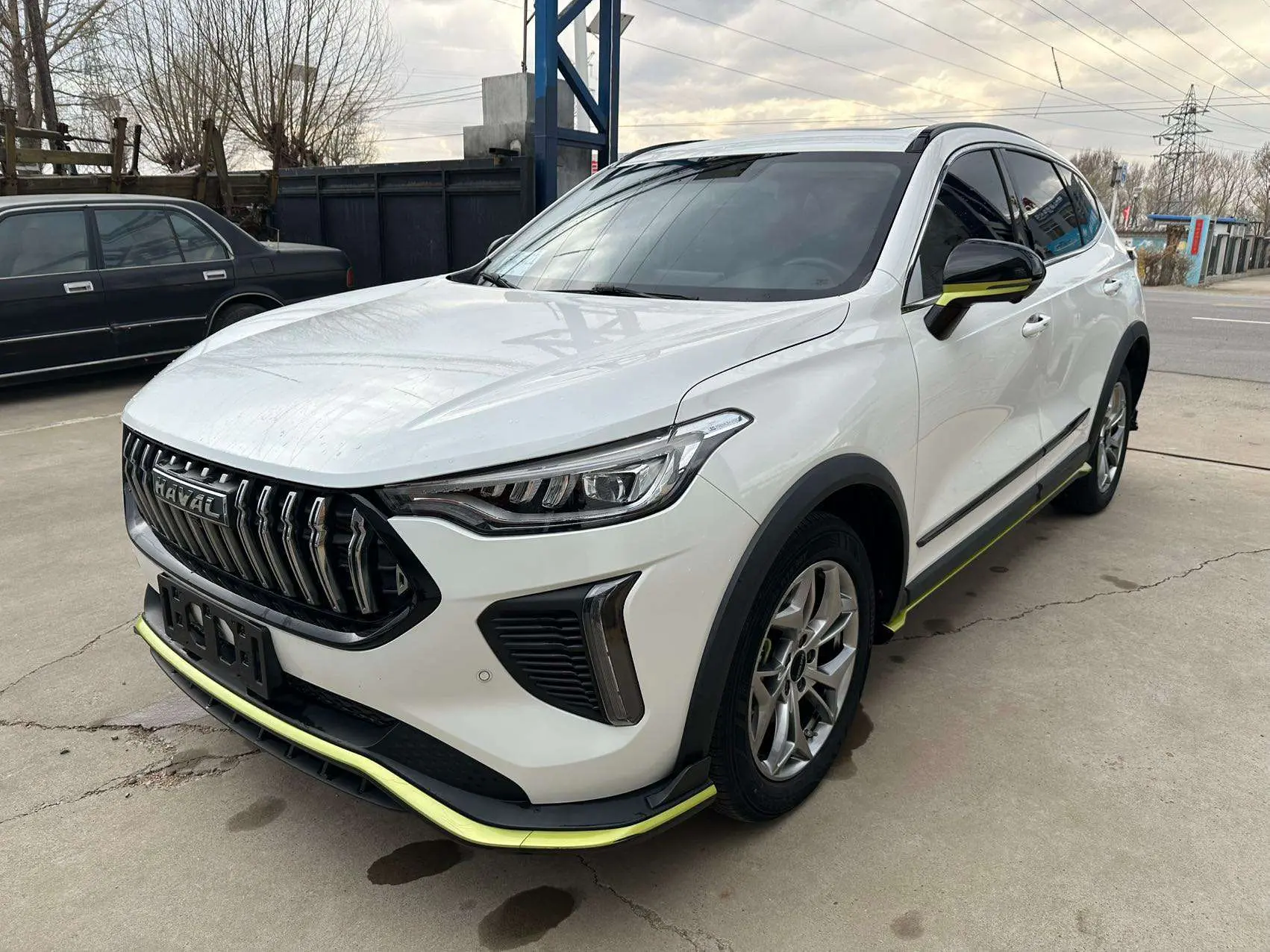 Haval Harvard Red Rabbit